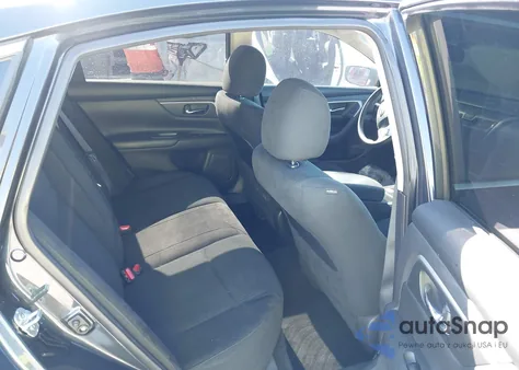 2015 Nissan Altima 2.5 S z USA, uszkodzony, nr VIN 1N4AL3AP5FC477075